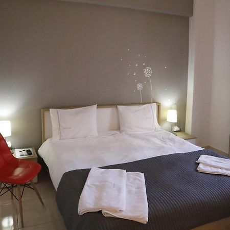 Metaxourghio Boutique Apartment Atenas Exterior foto