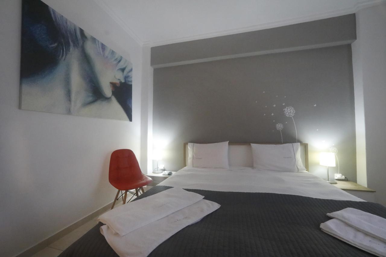 Metaxourghio Boutique Apartment Atenas Exterior foto